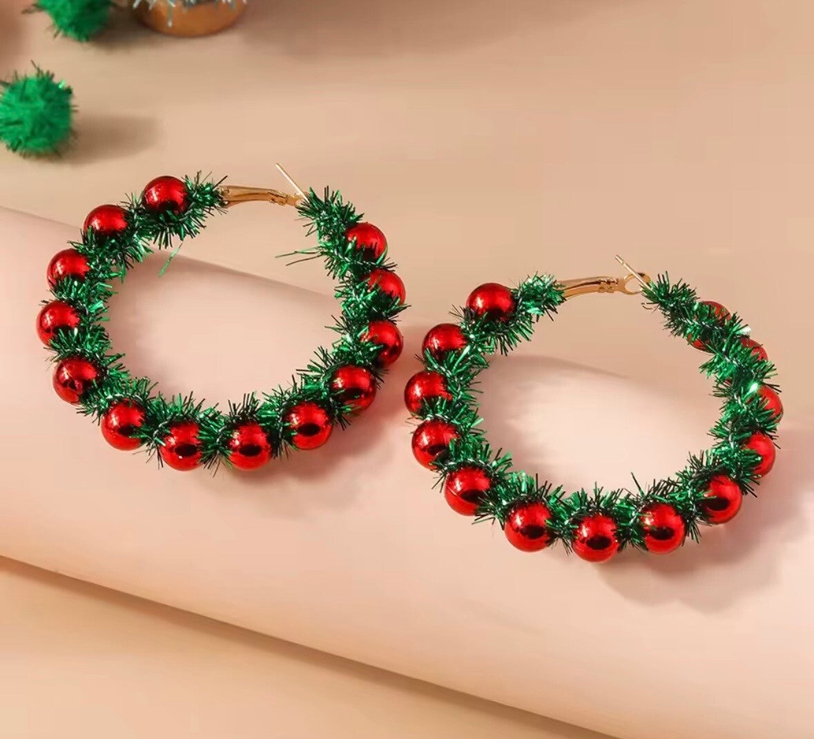 Oorringen kerstornamentjes - Rood