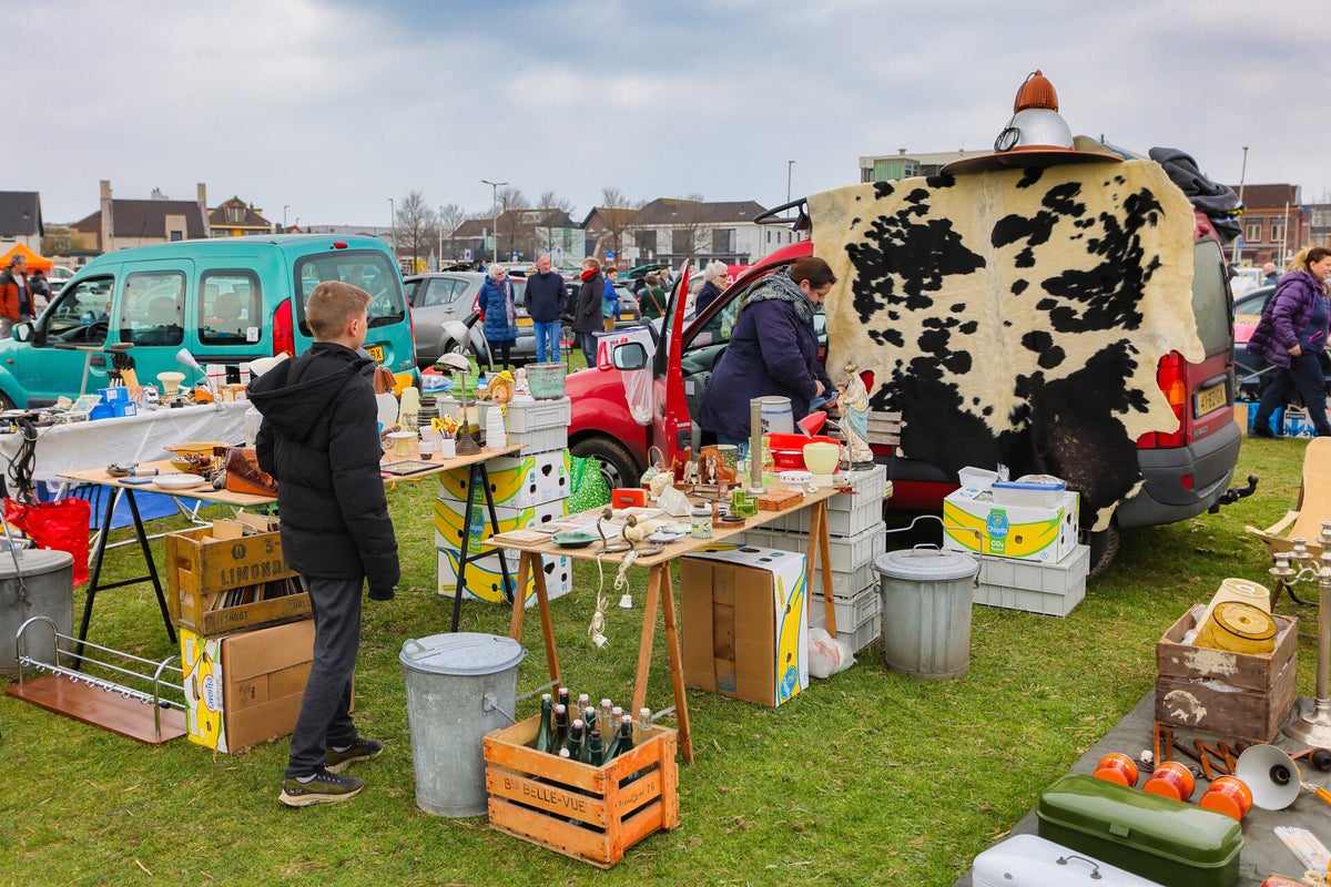 Impressie van de markt Kofferbakmarkt Wijk aan Zee