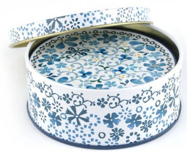 Bunzlau Castle  Tin Box with 6 Coasters Indigo Lace 8605
