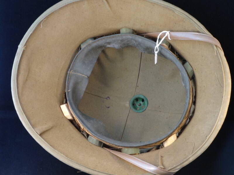 Noord-Vietnamese tropenhelm