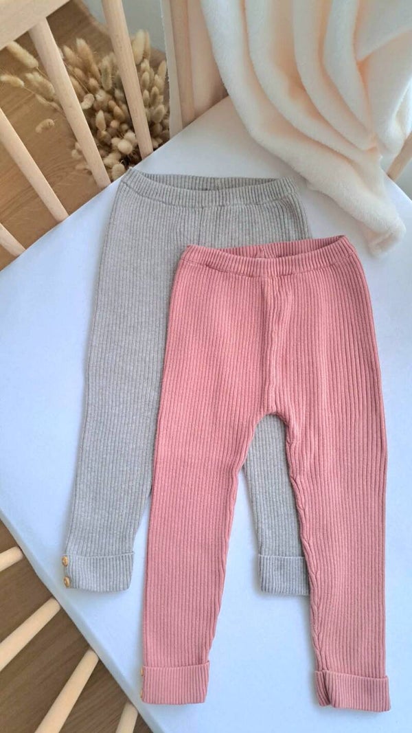 Zwei Hosen