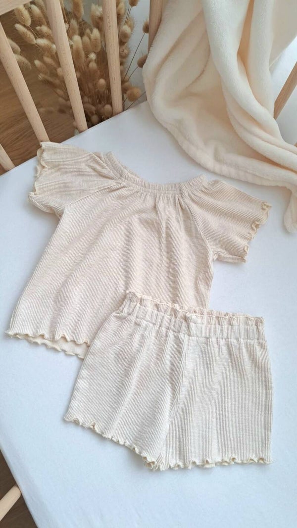 T-Shirt/Kurze Hosen Set