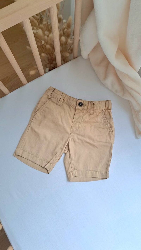 Kurze Hosen