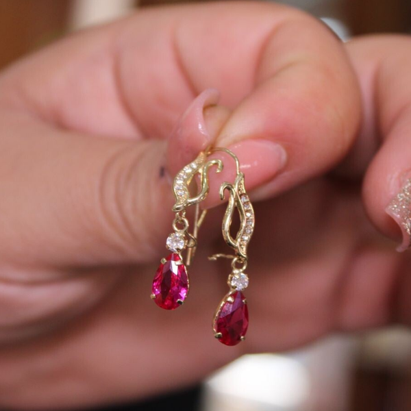 ARETE GOTA ROJO
