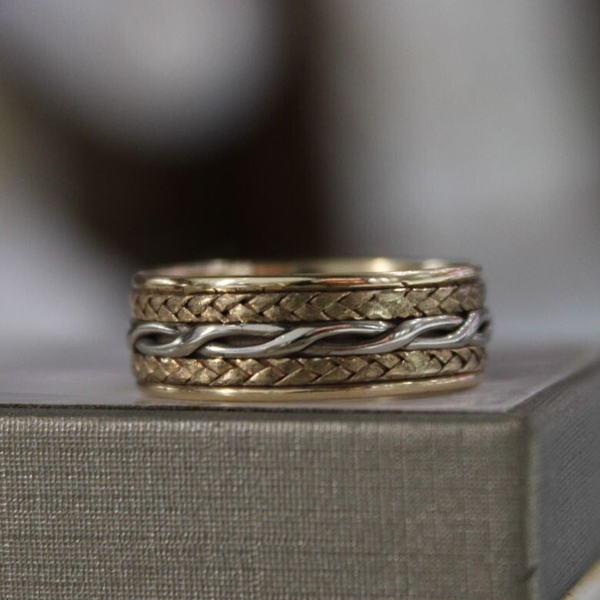 ARGOLLA (ELLA) TIFANNY