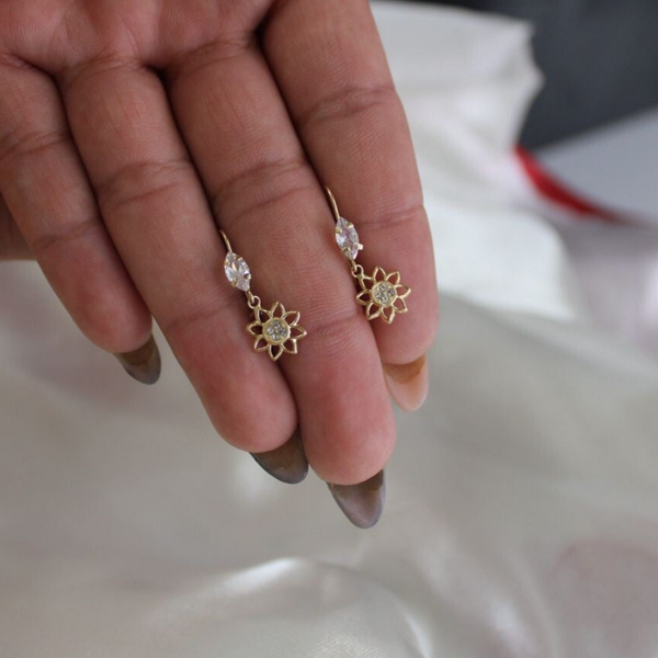 ARETE DE GANCHO FLOR 0040