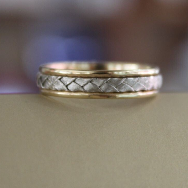 ARGOLLA (ELLA)  GEMA