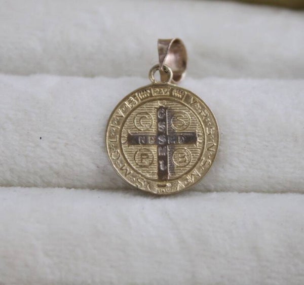 DIJE SAN BENITO DOBLE VISTA