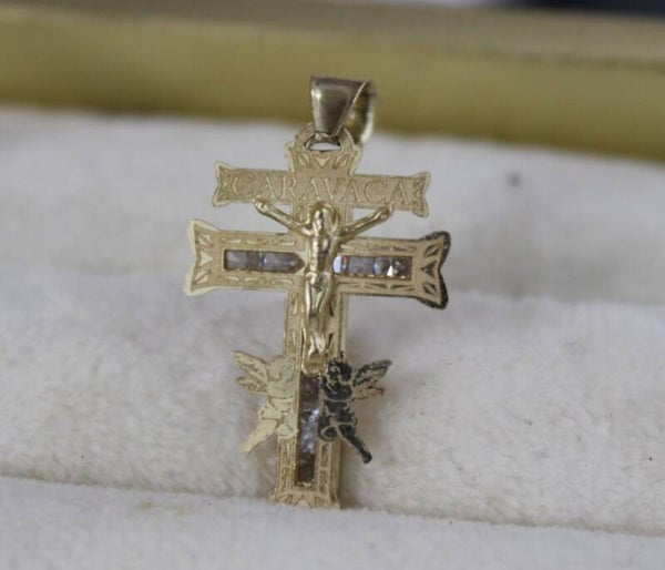 DIJE CRUZ CARAVACA DIAMANTE