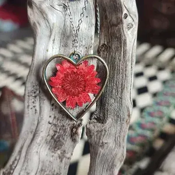 Wildflower Red Daisy Heart Necklace