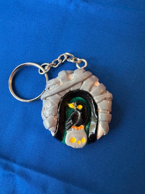 Crow & Mummy Wrap Worry Stone Keychain