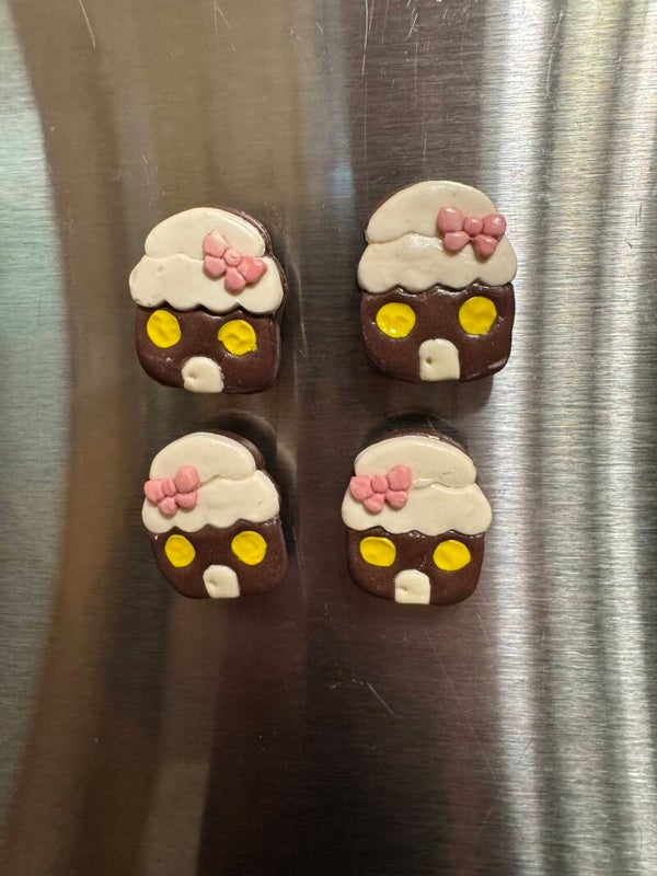 Gingerbread House Magnet