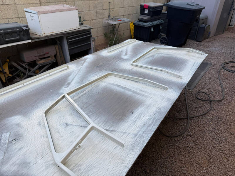 Wayne Olsson with the Arizona Bus Club,, painted the window trim for our Raffle Bus 35.