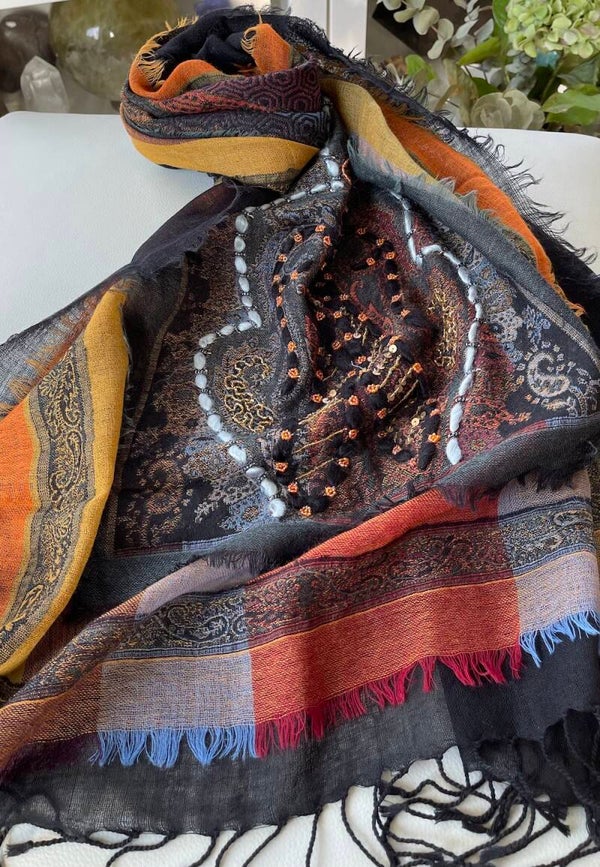 Wollen shawl oranje geel blauw zwart met diverse accenten