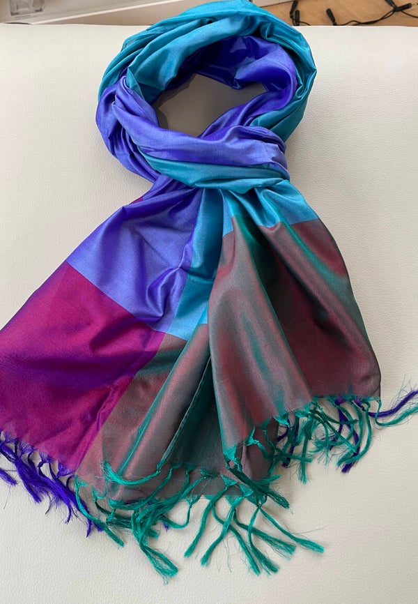 Zijden shawl blokkenpatroon turqoise paars blauw groen