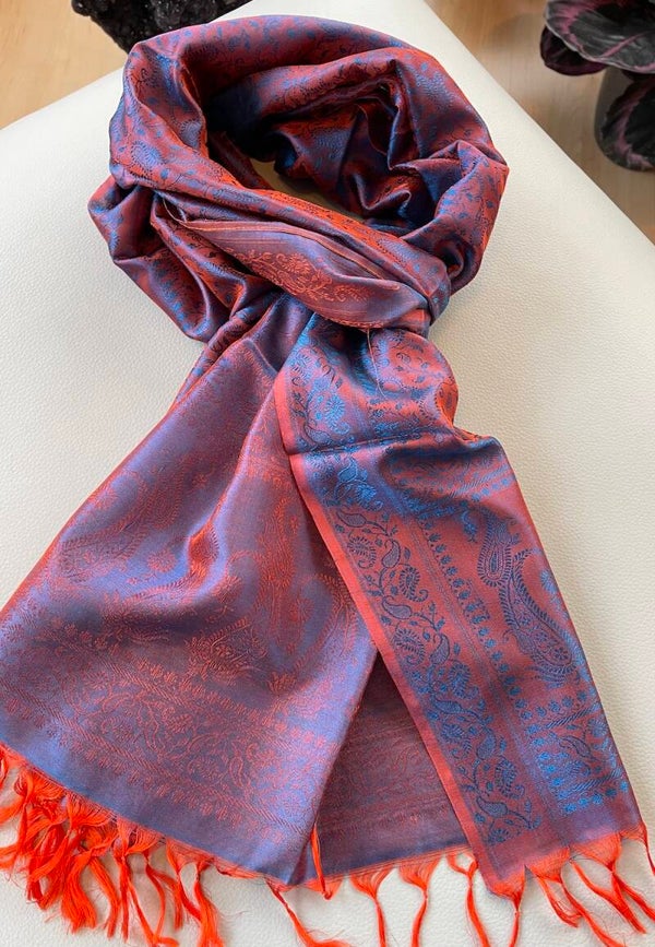 Zijden shawl geweven patroon oranjebruin blauw