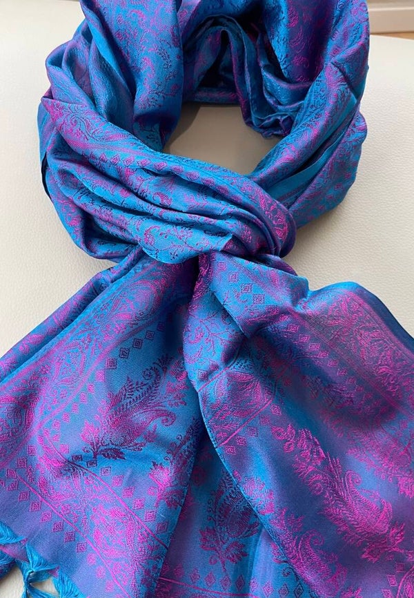 Zijden shawl geweven patroon turquoise roze