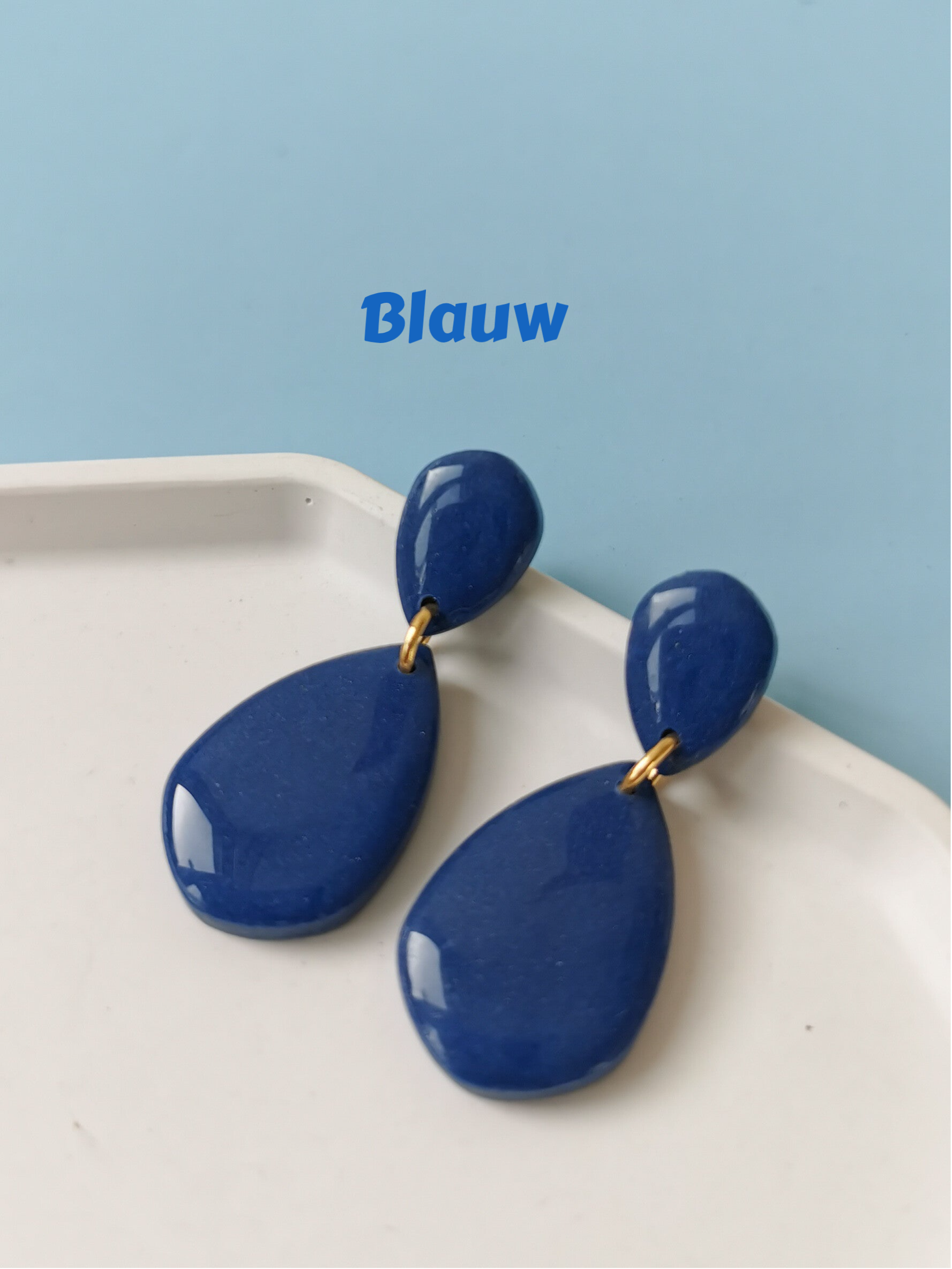 Blauwe polymeerklei oorbellen