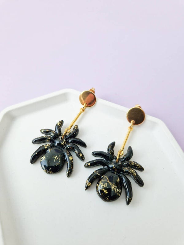 Black widow oorbellen