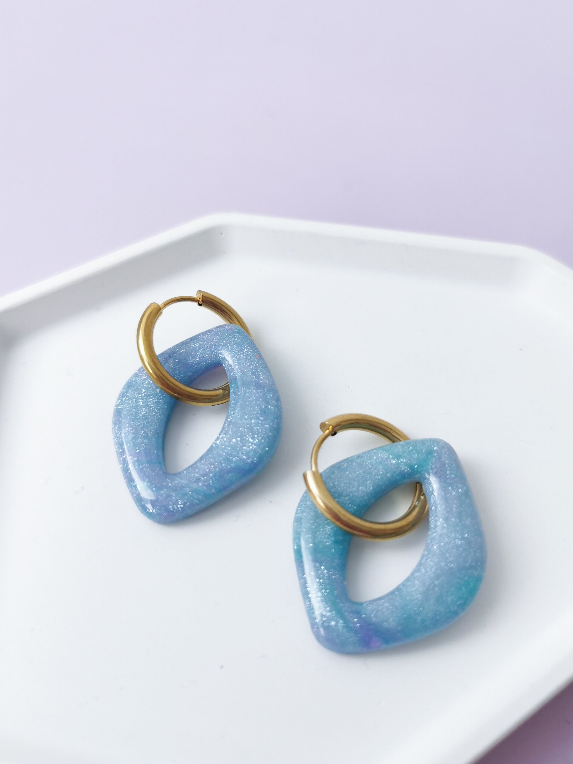 Blauwe glitter bedels