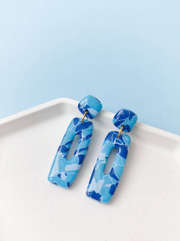 Long blue stone oorbellen