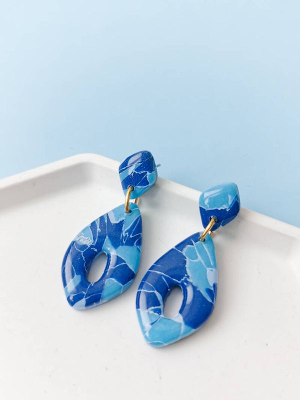 Blue stone oorbellen