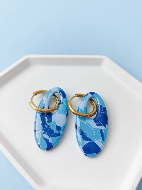 Blue stone bedels