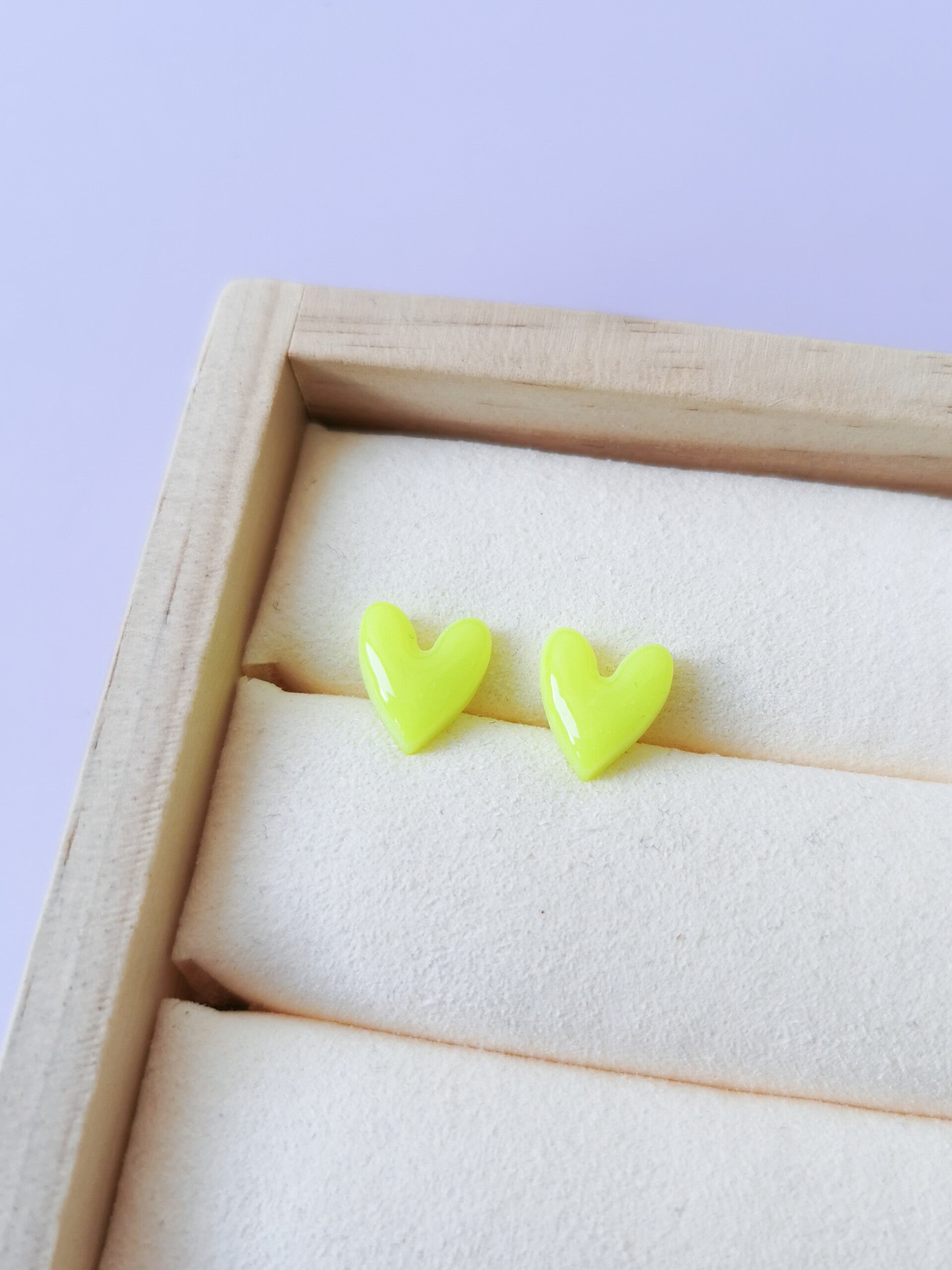 Mini hartjes (kinder) studs