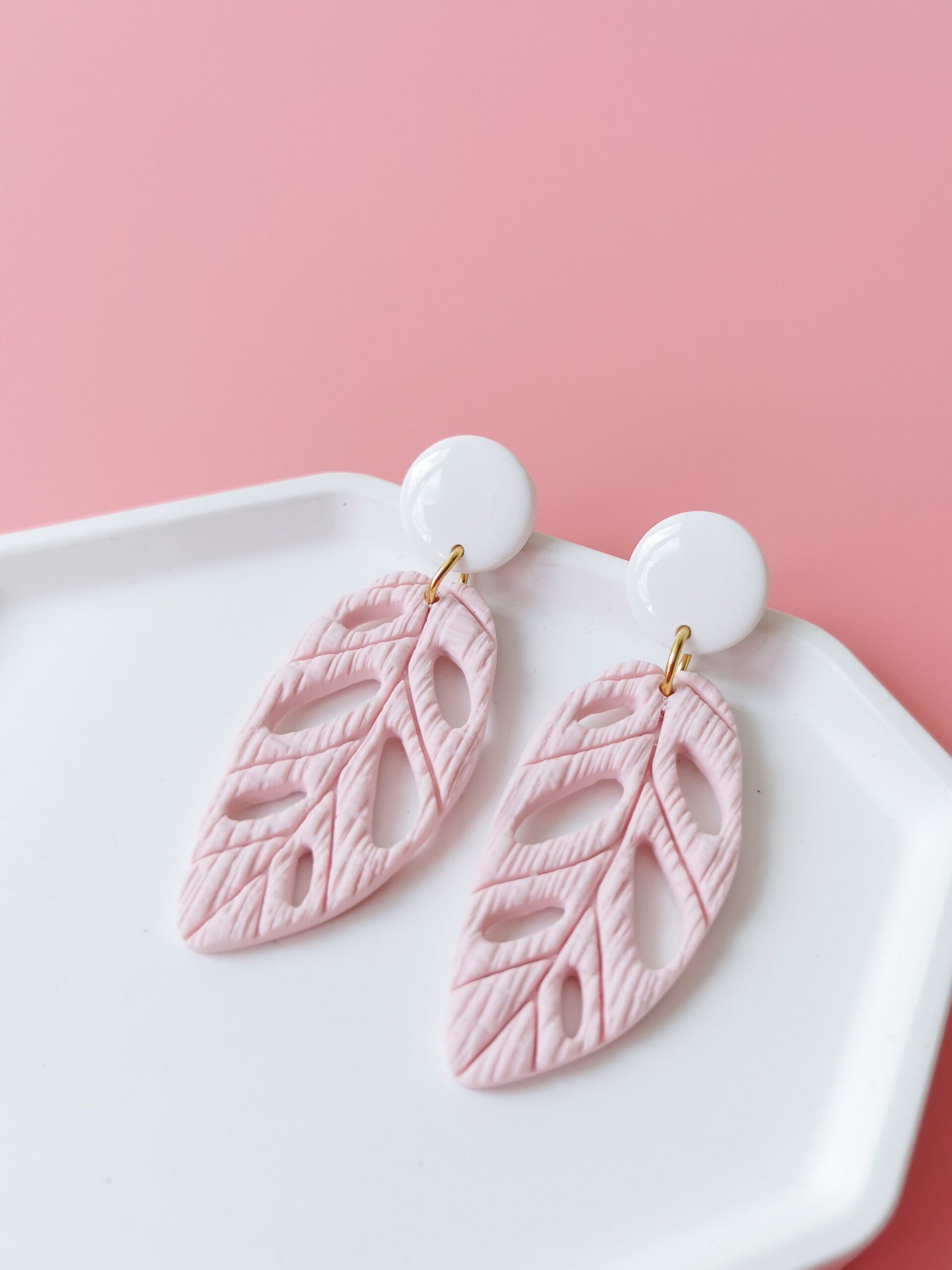 Pink leaf oorbellen (FZC)