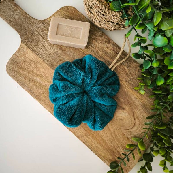 Fleur de douche bleu canard