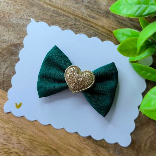 Barrette de Noël vert sapin coeur pailleté