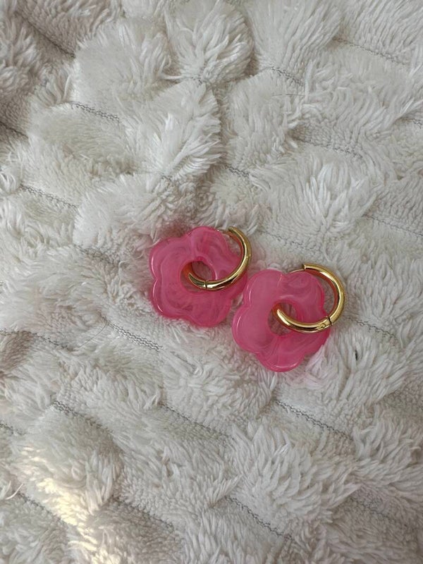 Pink flower oorbellen