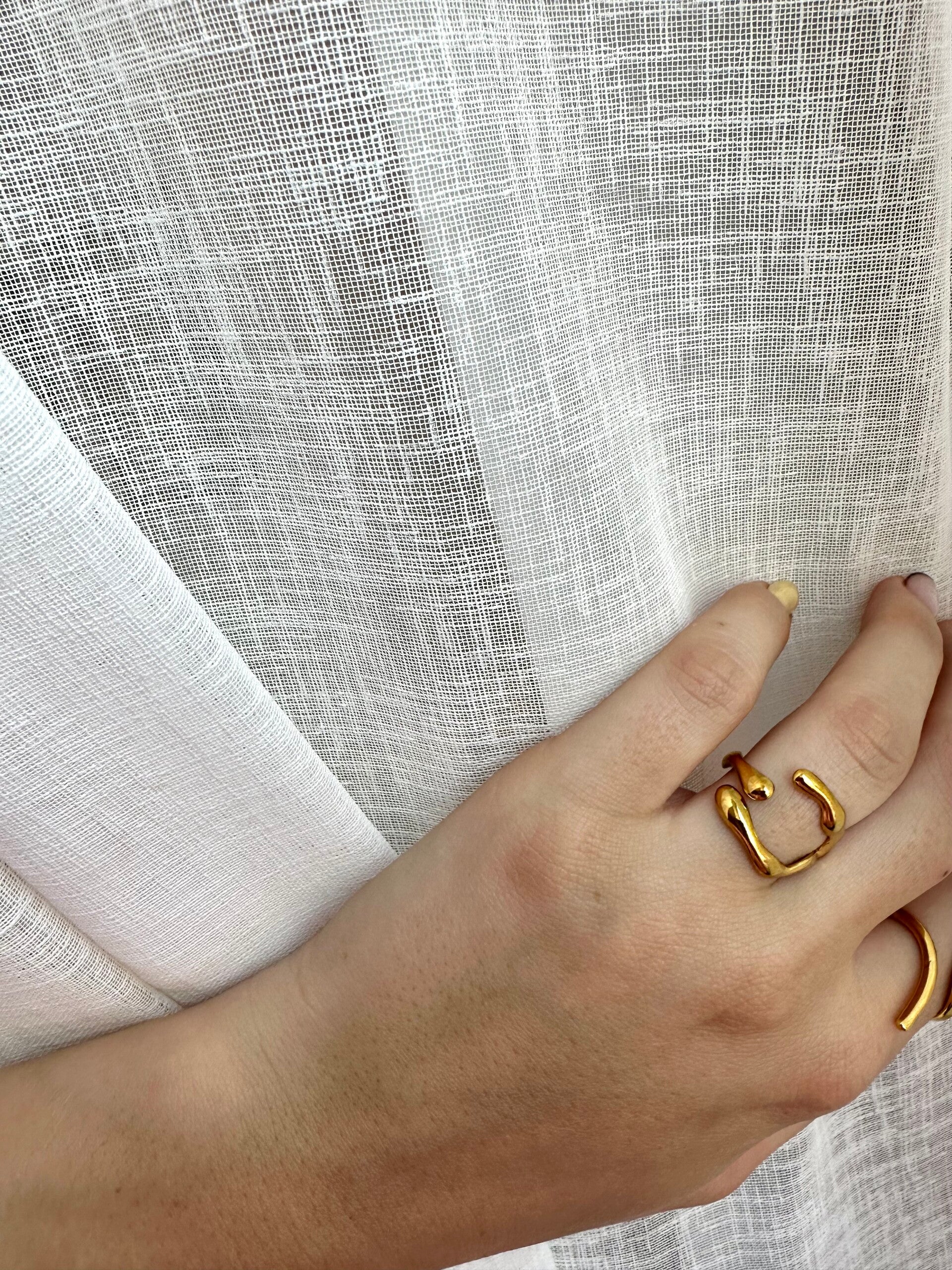 Ring flow