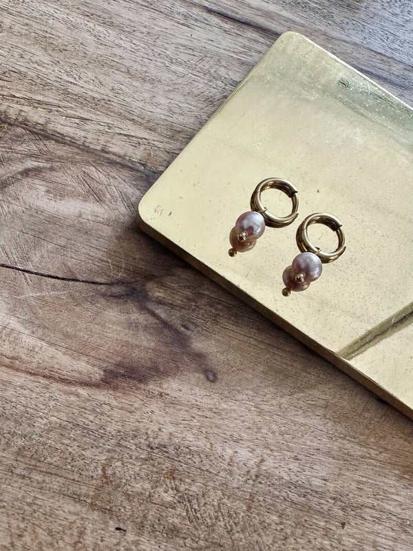 Pearl of the sea rose gold