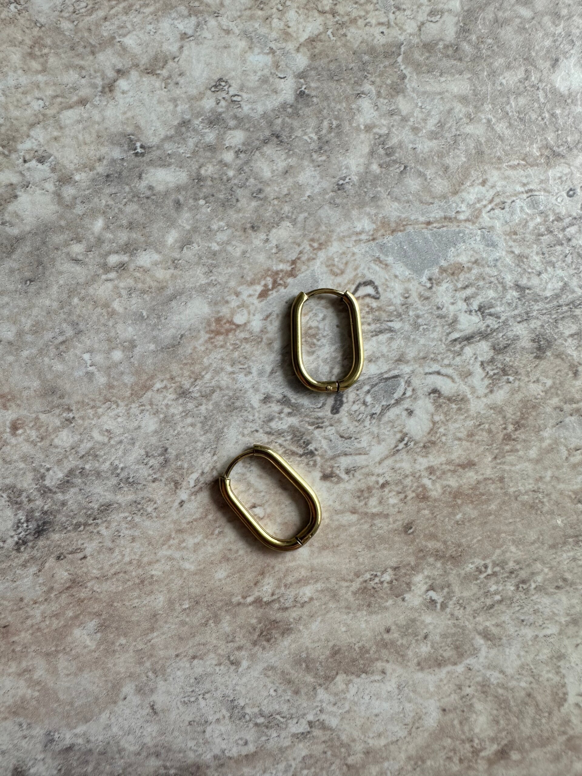 Oval hoops oorbellen