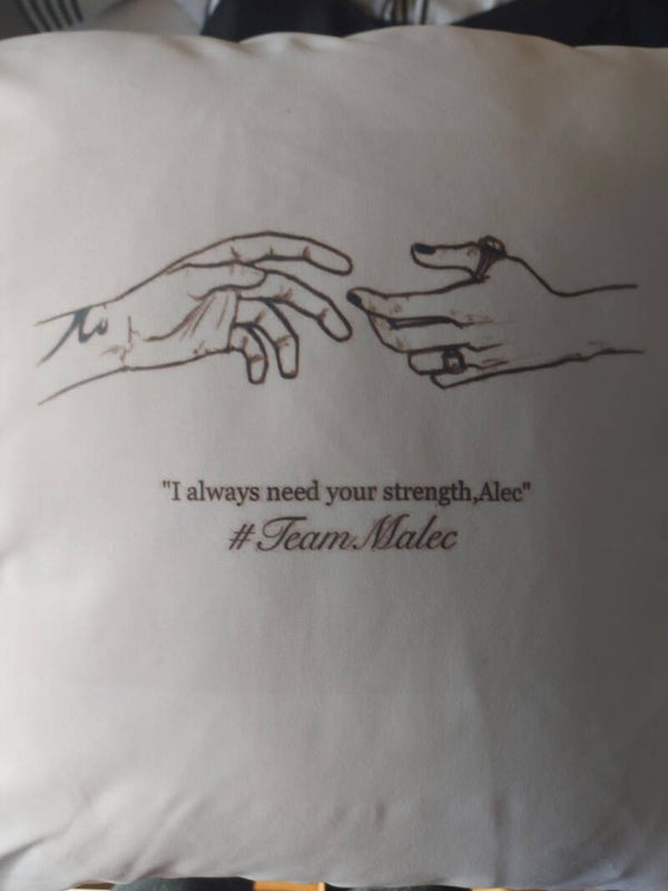 COUSSIN INSPIRATION SHADOW HUNTERS modèle Malec 1