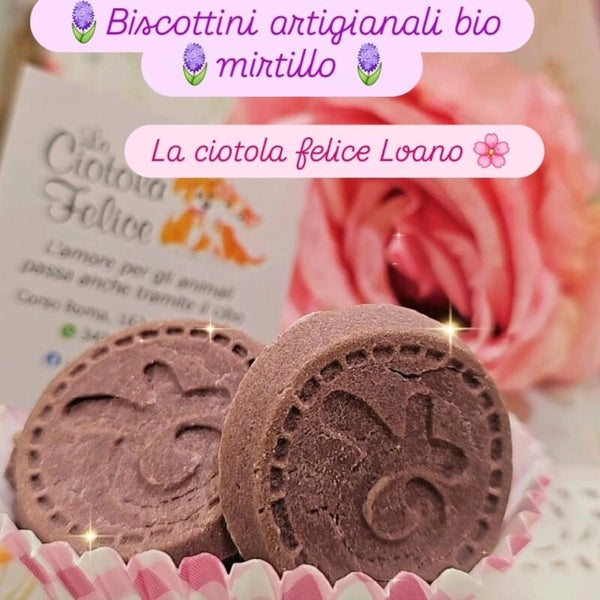 Biscottini artigianali cotti al forno mirtillo in deliziose confezioni regalo