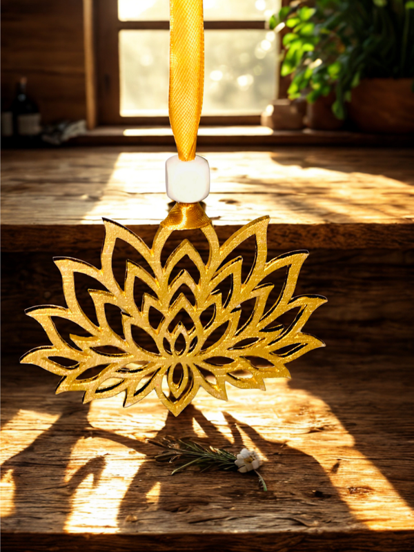 Spirituele Lotus Decoratie – Handgemaakt van Hout