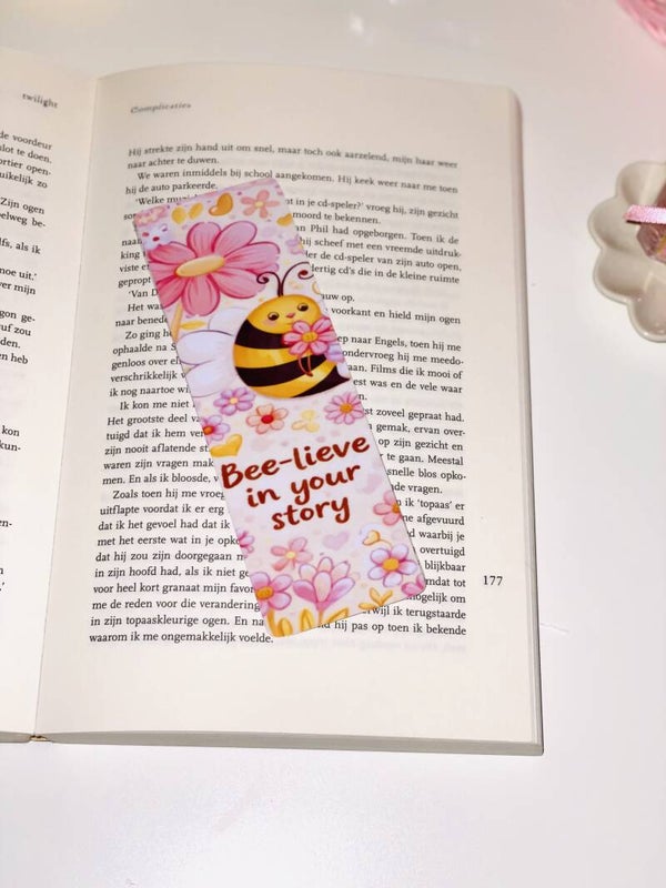Bee-lieve in your story Bloemen Boekenlegger 🐝🌸 | Cute Aesthetic Bookmark