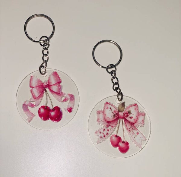 Roze Kersen Sleutelhanger met Strik – Cute Accessoire – Cadeautje