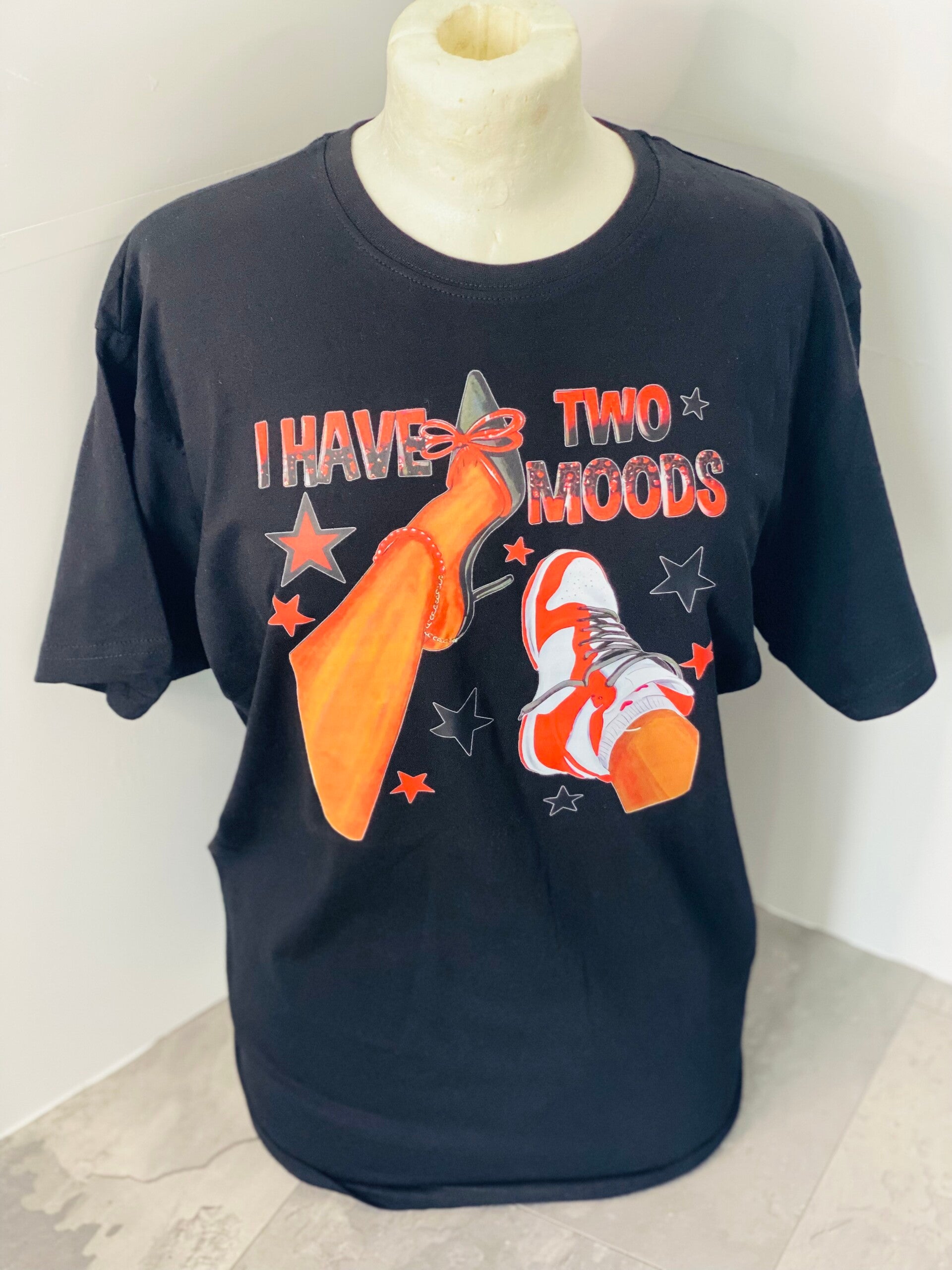 🖤 Zwarte T-shirt – I have 2 moods” Edition
