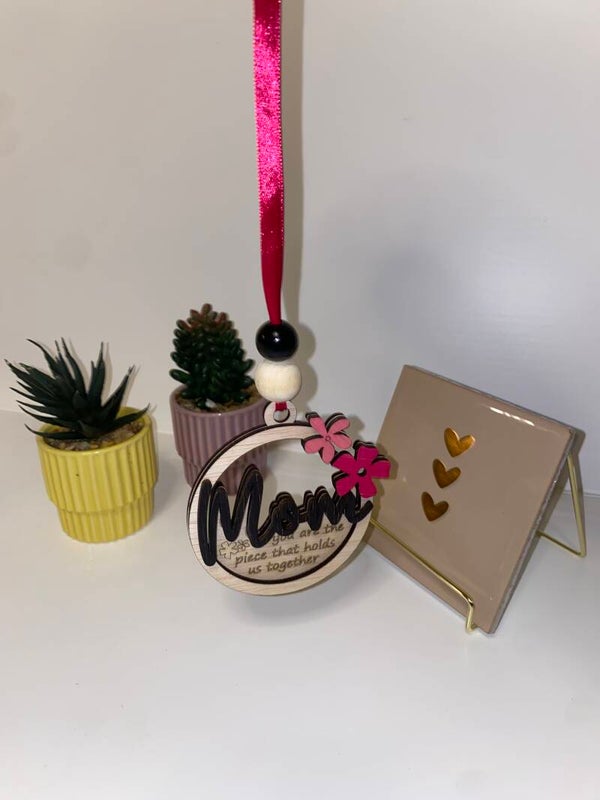 Mom auto hanger – uitgelaserd met laserprinter | liefdevol cadeau voor mama