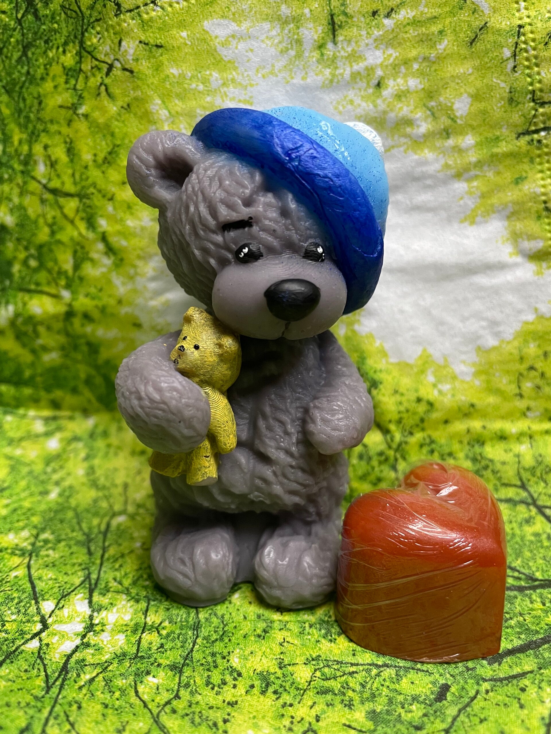 Bär mit Mütze