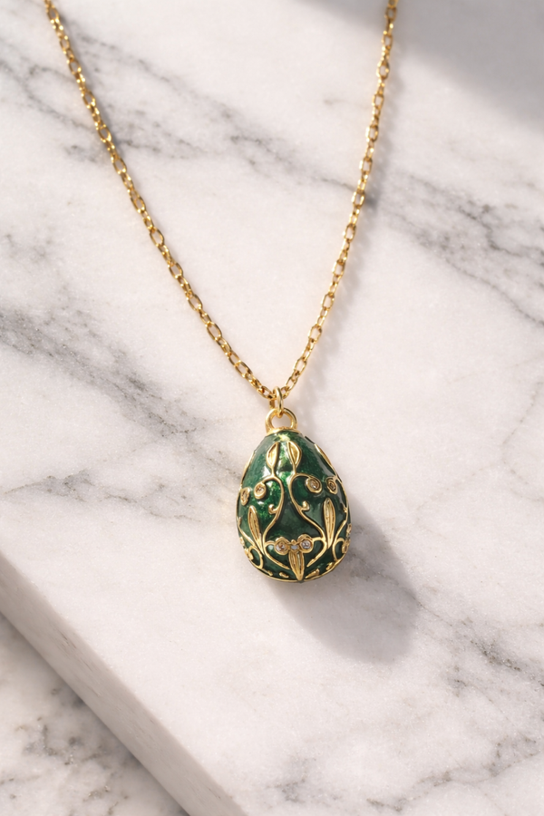 Collar con huevo de pascua verde