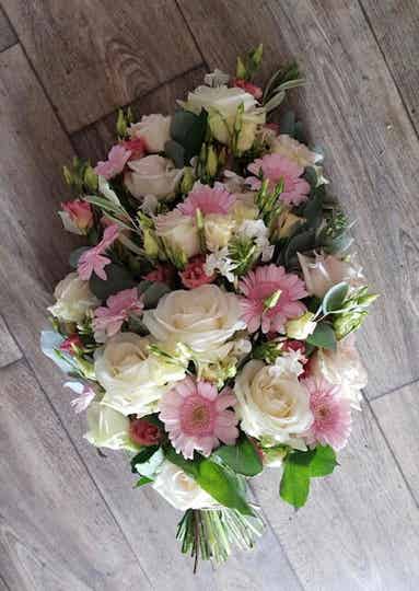 Rouwboeket "Lieflijk roze"