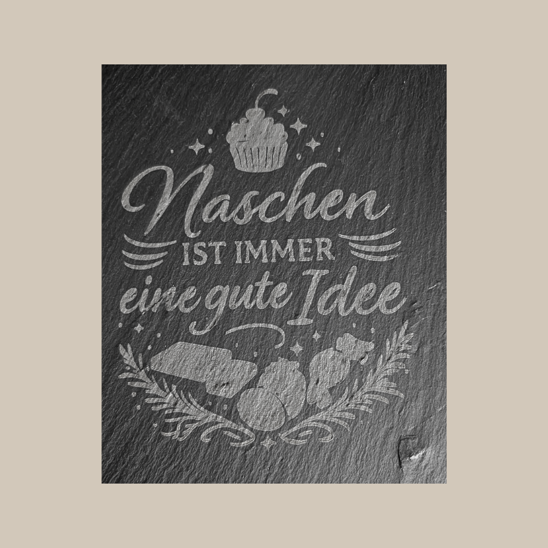 Rundes Schiefertablett mit Gravur 28 cm – Genuss & Dekoration