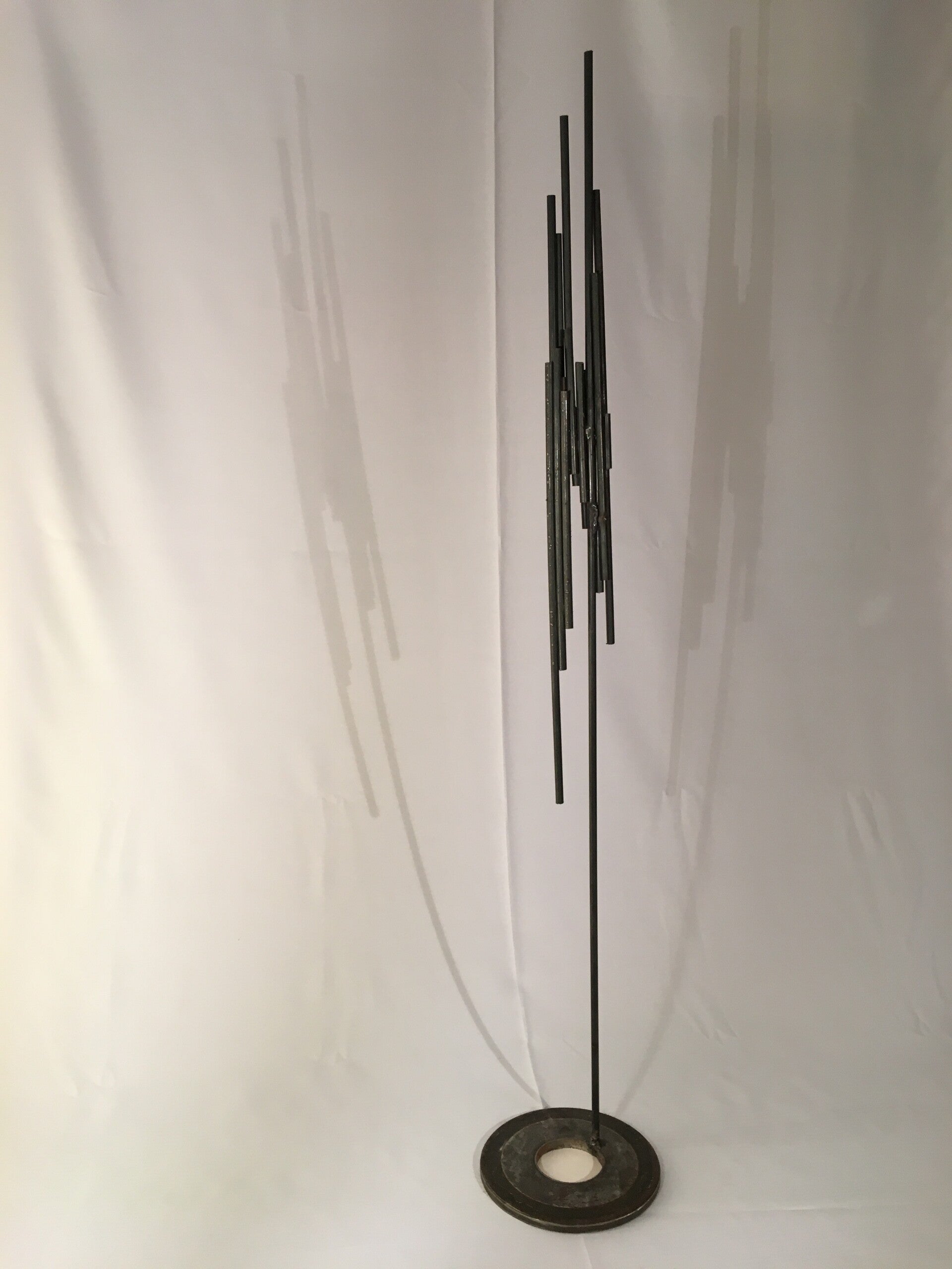Stahlstab-Skulptur "Kristall-Stele"