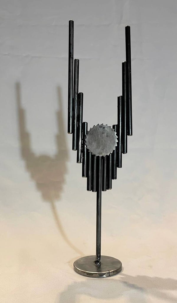 abstrakte Stahlstab-Skulptur "kleiner Engel"