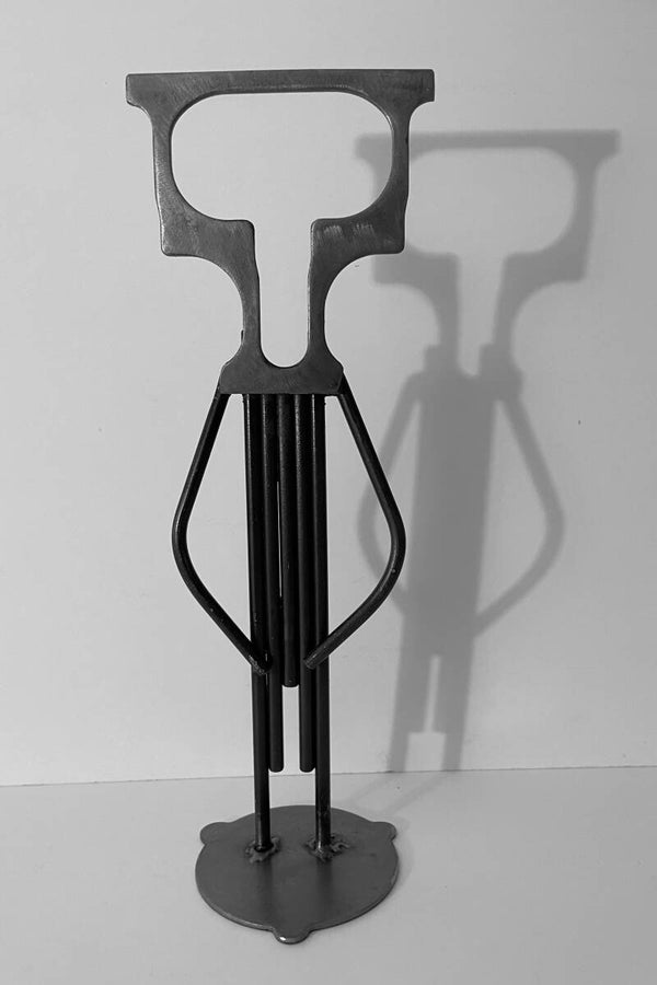 Stahlstab-Skulptur "hombre muerto"