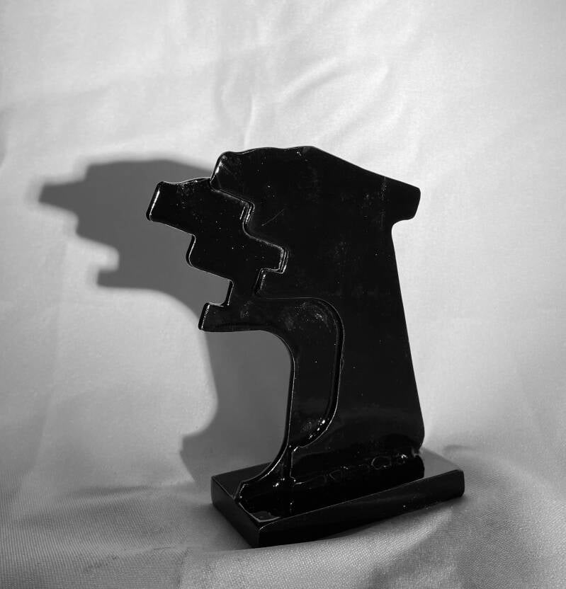 stahl-skulptur-schweissen-geschweisst-abstrakt-figur-schwarz-lackiert-12cm-loewe-paar-fgs-standard.jpg